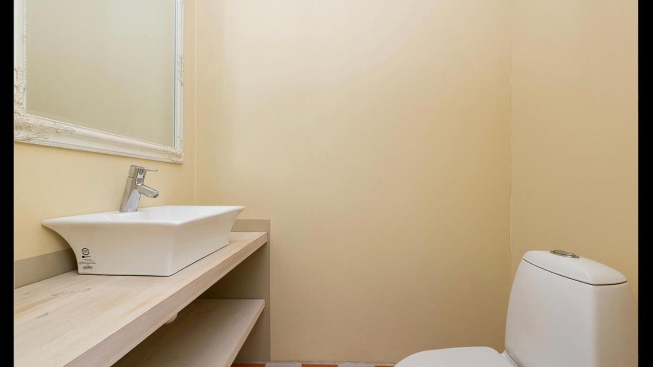 Cozy City Penthouse Apartment, Free Parking タリン エクステリア 写真